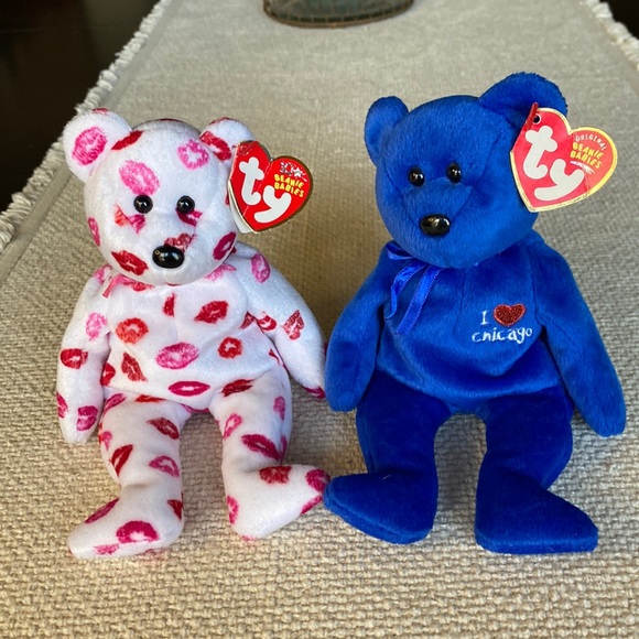 TY 9” Beanie Baby 2 Pack - Kissy & I ♥️ Chicago - Picture 1 of 9